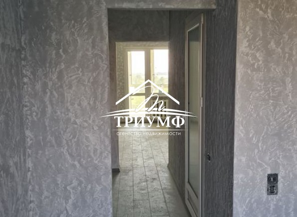 3-комнатная квартира с евроремонтом, Остров.