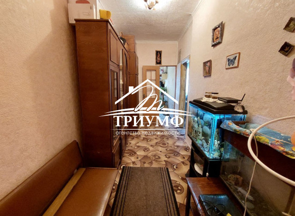 Теплая, уютная квартира в центре с Автономным отоплением! Двор закрывается.