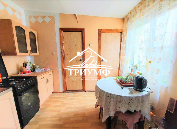 Элитный район города. Дом, участок в Мельницах.