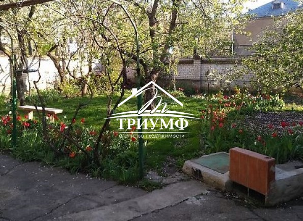 Продается 2-х этажный дом на Жилпоселке