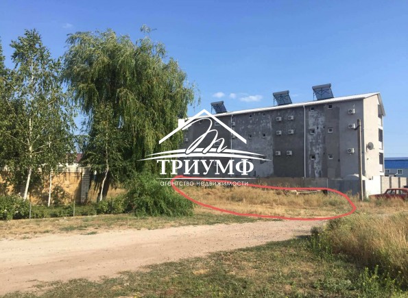 Участок в Лазурном!