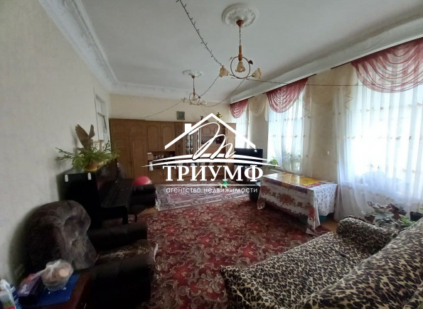 Дом в районе Корабельной площади!