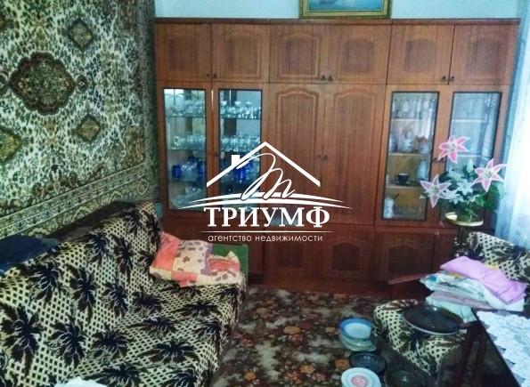 Дом в районе корабельной площади. Близко Днепр!!