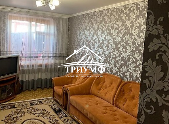 Улучшенка в самом центре.