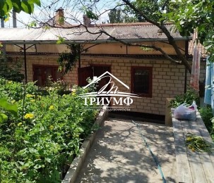 Продается дом в шикарном месте Херсона. Военка, район 