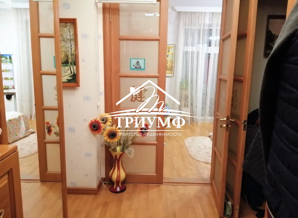 Сталинка с видом на Днепр.