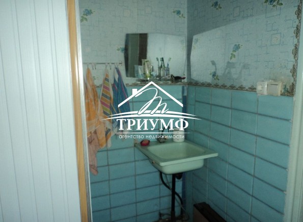 Продается дом в Зеленовке
