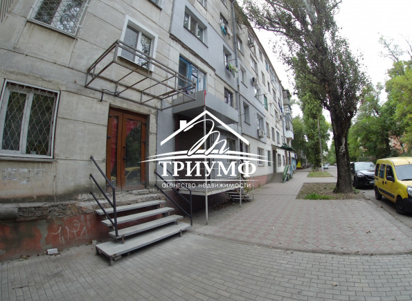 Аренда фасадного помещения по улице Мира, ХБК!