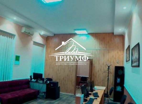 Просторная квартира в сказочном районе с хорошим ремонтом!