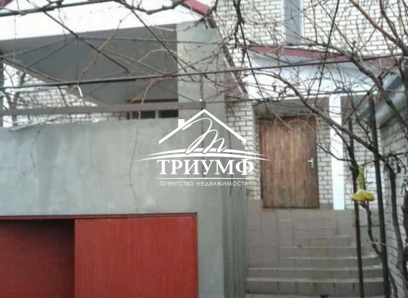 В Приозерном дом 250 кв.м. со своей скважиной
