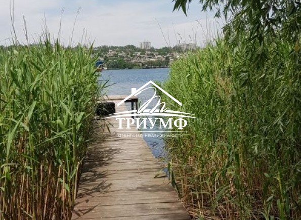 Продается  дача у воды район Лилея