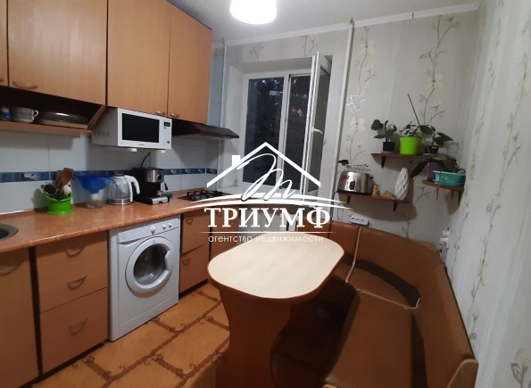 Идеально под аренду! Однокомнатная на ХБК средний этаж