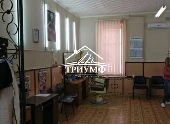 Фасадное помещение в районе рынка на ХБК!