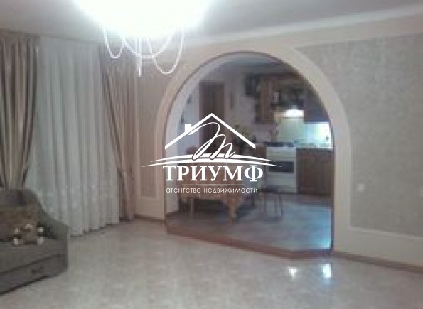 Продам 3-х комнатную квартиру на IV Таврическом