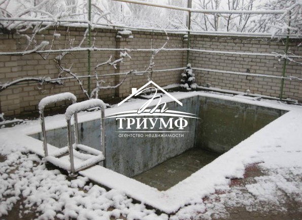 Отличный дом в ближнем пригороде Херсона