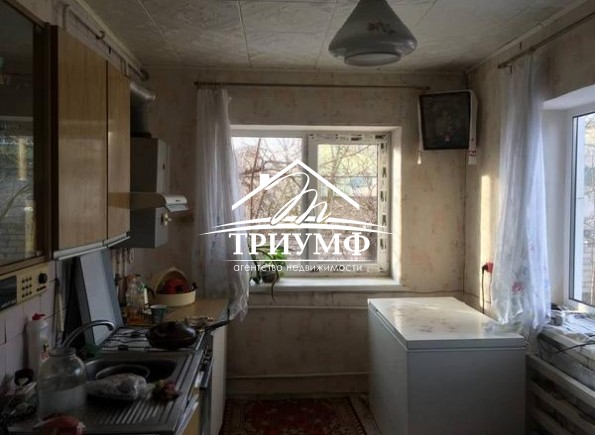 Продаётся дом в Зеленовке