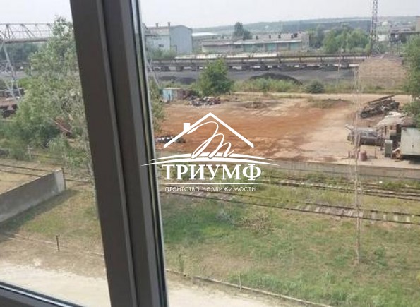 Площадка под перегрузку и порезку металла
