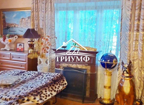 Дом на два входа  в непосредственной близости от центра