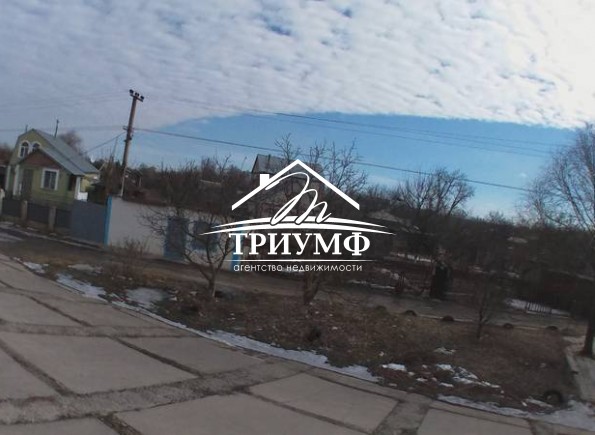 Дача в районе Наири с причалом и автоподъездом
