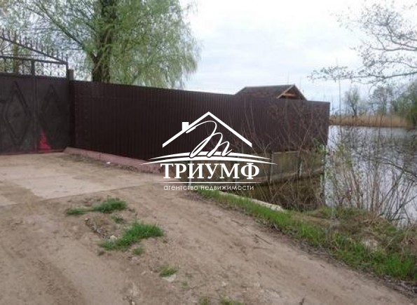Участок с причалом и подъездом авто!