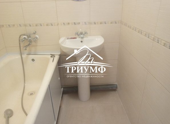 Квартира с ремонтом в Центре в аренду.