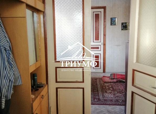 Продам или обменяю  два дома  в районе корабельной площади на квартиры 3+1!