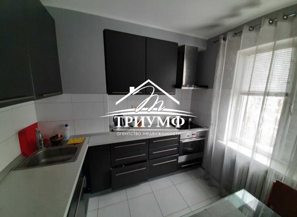 Квартира с ремонтом на Таврическом