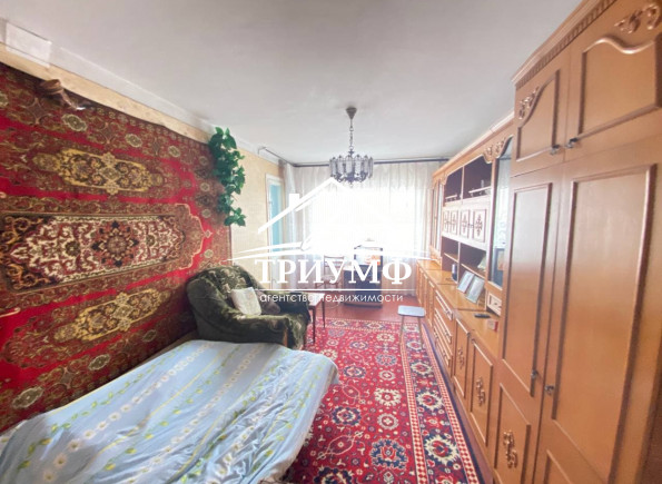 Продам 3-комнатную квартиру на Таврическом!