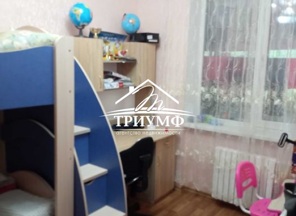 Теплая, уютная и – главное – своя квартира!2-х комнатная на Перекопской 2-й этаж.