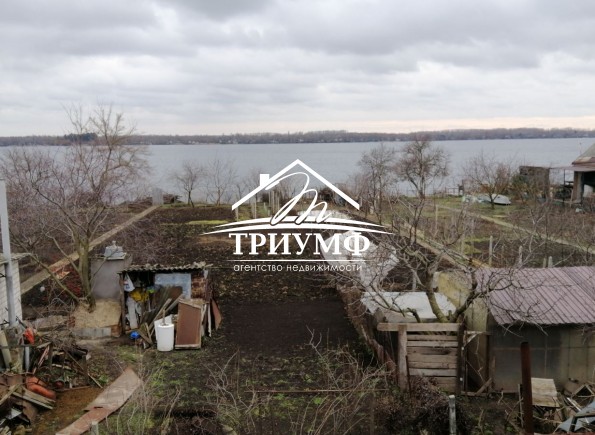 Продам дом со своим выходом на реку!