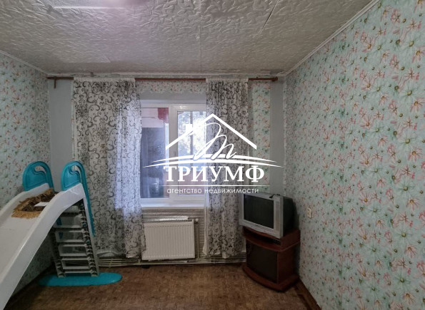 Просторная 3-комнатная квартира на Таврическом