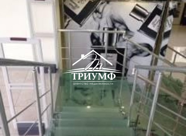 Продажа торгового центра по улице Театральная!