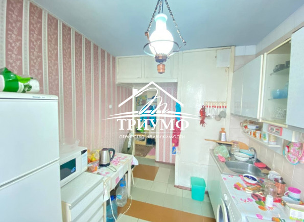 Продам 3-комнатную квартиру на Таврическом!