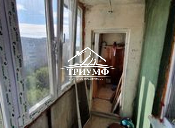Продается 3-х комнатная квартира на Таврическом.