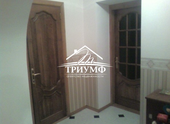 Продам 3-х комнатную квартиру на IV Таврическом