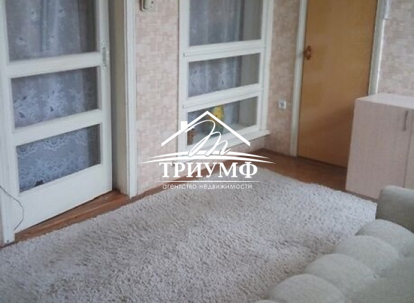 Продается  дом в центре Херсона по улице Ленина