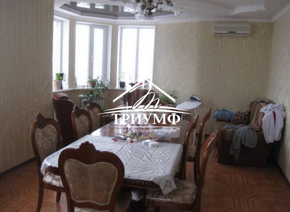 Отличный дом в ближнем пригороде Херсона