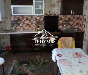 Продается дом с видом на Днепр.