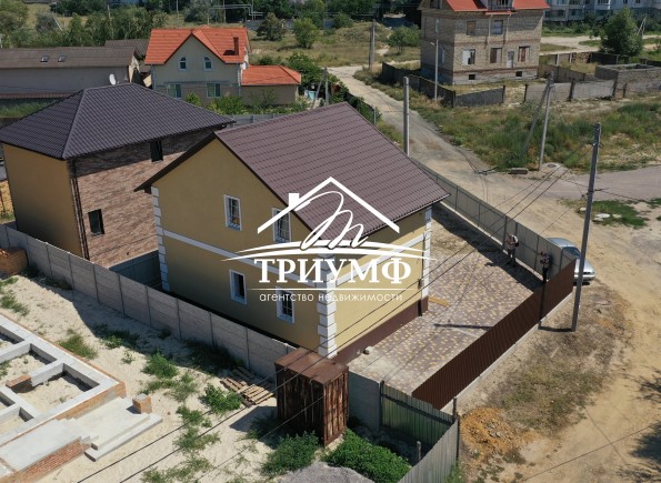 Новый шикарный 2-этажный дом в районе Острова