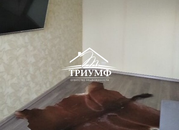 Продается 2-х комнатная квартира на Таврическом.
