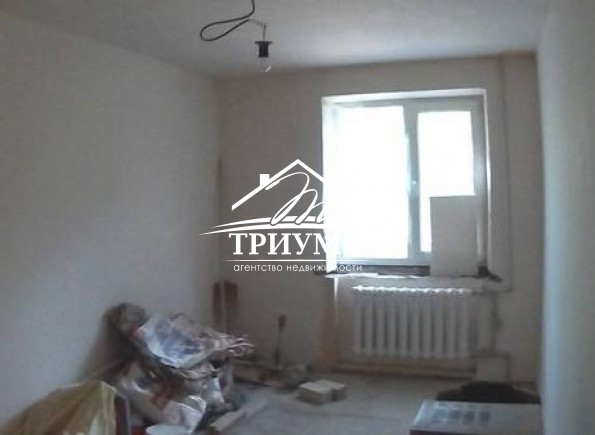 Квартира 68кв.м. на 1м этаже по улице Гагарина  в  квартале от проспекта Ушакова