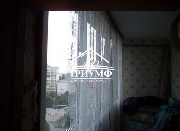 На Острове по улице Дорофеева продается 3-хкомнатная уютная квартира с ремонтом