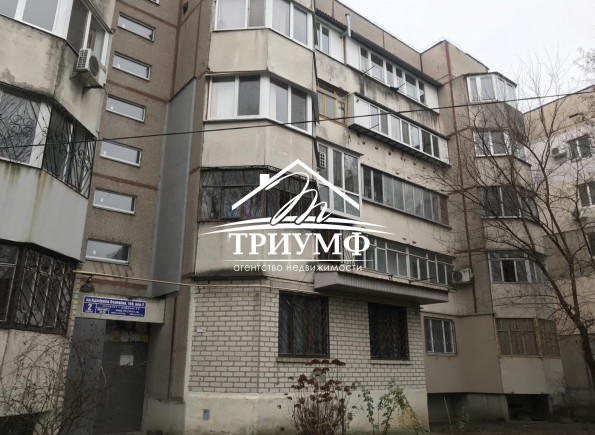 Отличная 3х комнатная квартира, 4 Таврический.