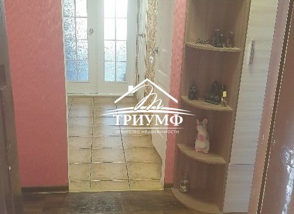 4 Таврическом, дом МЖК. Двухкомнатная с прекрасным видом!!