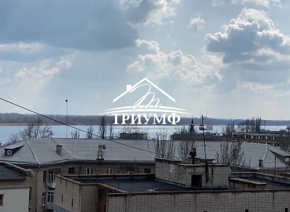Любите захватывающий вид? Квартира с видом на Днепр. Центр.