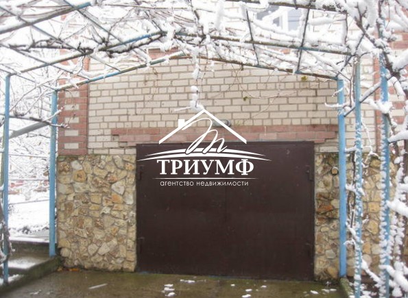 Отличный дом в ближнем пригороде Херсона