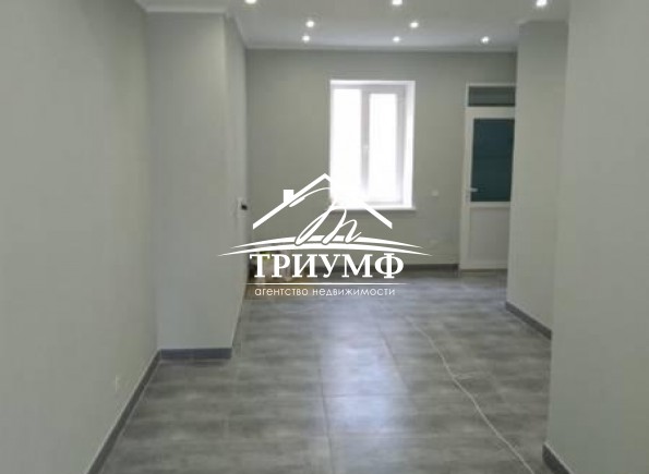 Торговое здание площадью 30 кв.м. в самом Центре города!