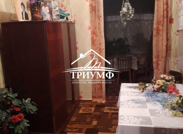 Добротный дом в Зеленовке