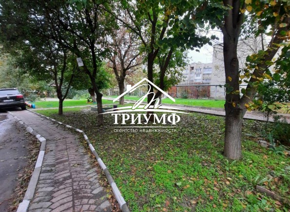 Продам квартиру 75 кв.м. в Центре города!