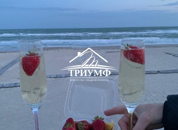 Горячее предложение!! Апартаменты на море. Лазурное! Без комиссии!!